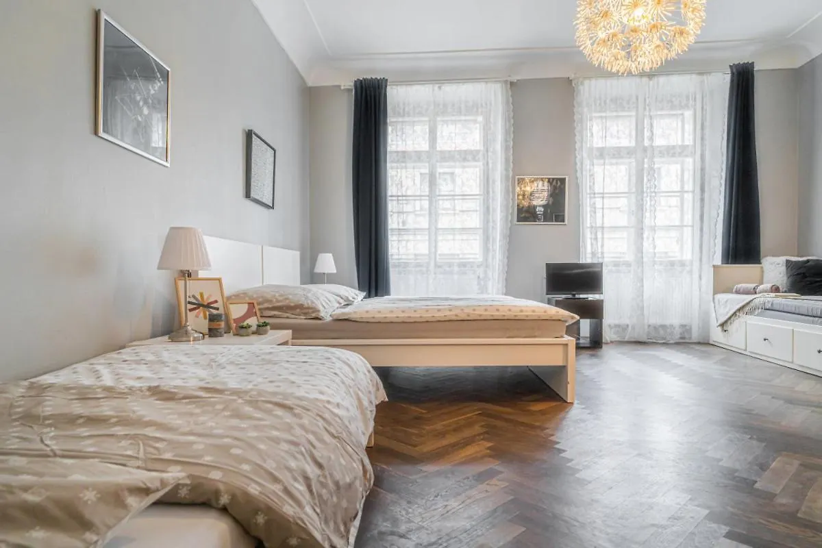 Apartamento Bright Studio Close To Charles Bridge And Prague Castle