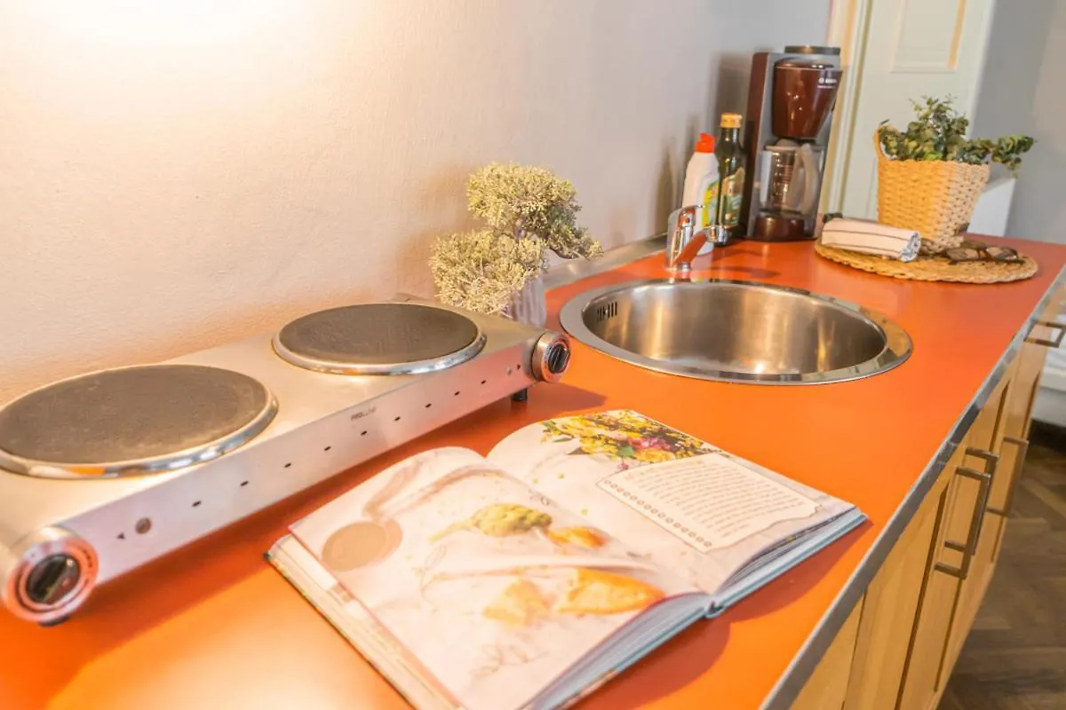 Apartamento Bright Studio Close To Charles Bridge And Prague Castle 0*,